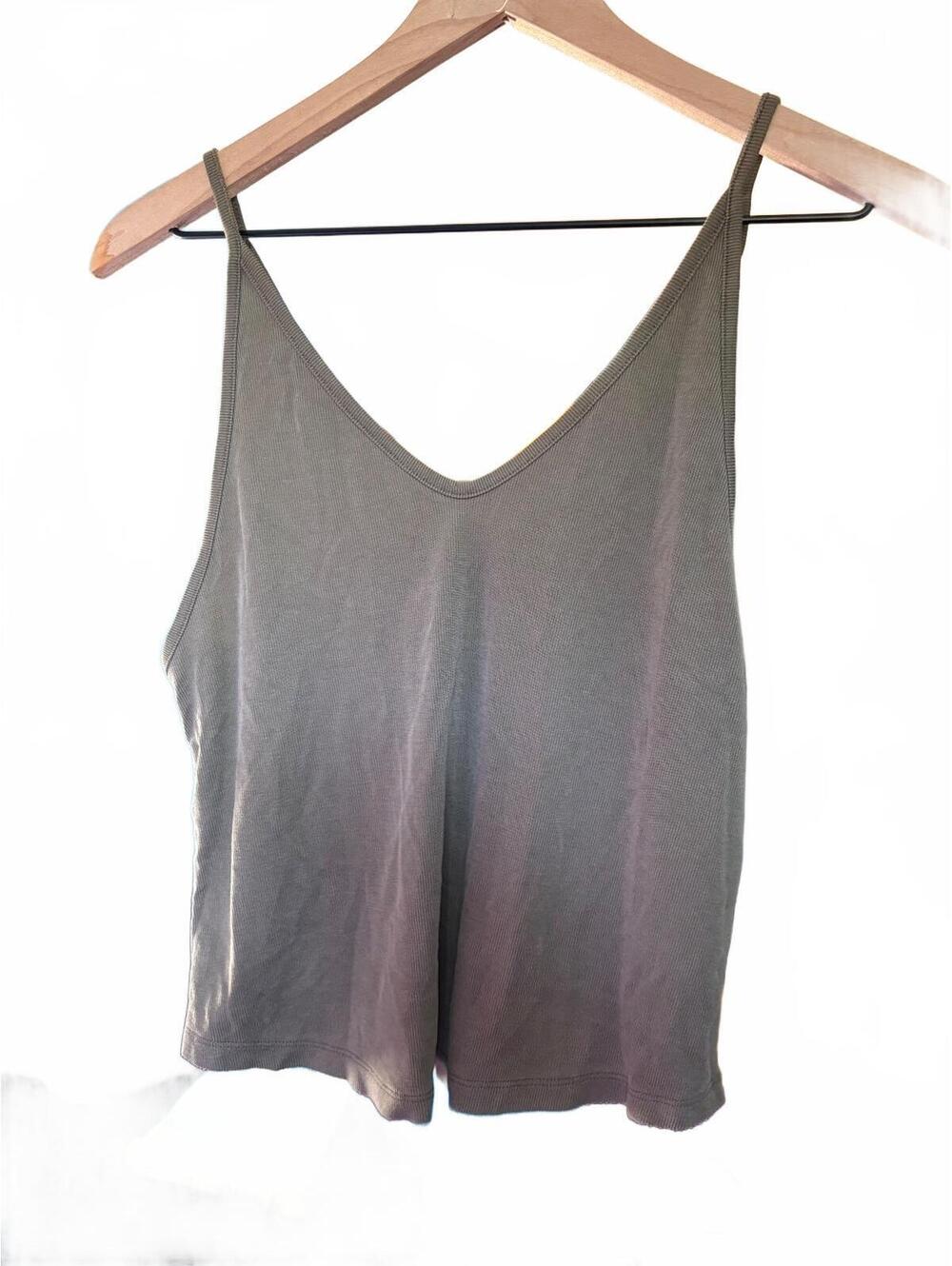 Free People- Gray ribbed tank top - XS
